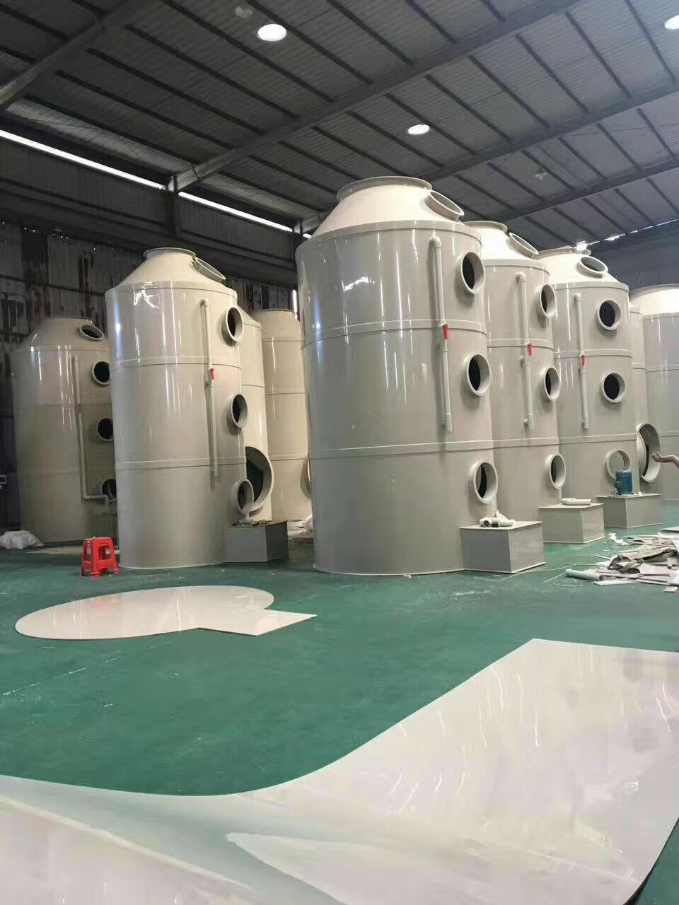 乐动（中国）酸雾净化塔的用途 酸碱净化塔_酸碱废气净化设备_ 酸碱废气塔 浅谈废气净化塔的工作原理以及安装注意事项 酸雾净化塔废气处理工艺流程 PP酸性气体净化塔-废气净化塔 酸性气体净化塔 盐酸尾气吸收塔 净化塔又叫酸性气体净化塔_净化塔_喷淋塔_脱硫塔_
